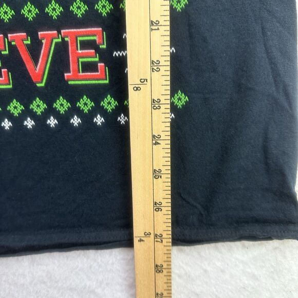 Alien Christmas Shirt Mens Medium M Black Believe Short Sleeve Holiday Cotton - Picture 7 of 9